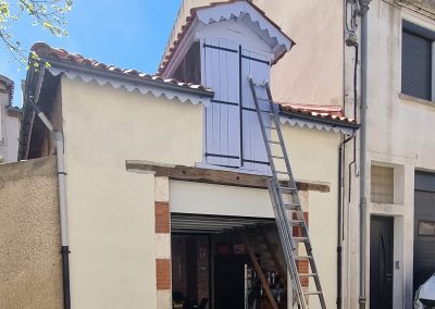 Repeindre sa façade de maison à Puygouzon